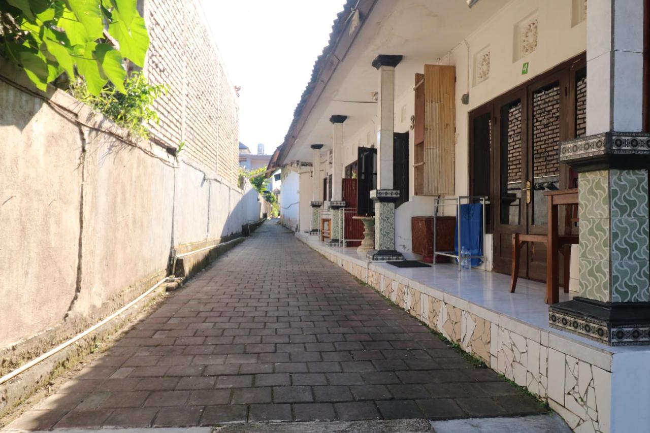 Hotel Kris Kos Canggu Exterior foto